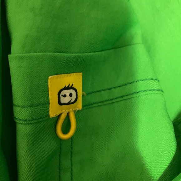 Apple green wonder wink scrubs - Picture 2 of 3